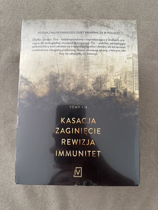 Chyłka - Kasacja, Zaginięcie, Rewizja, Immunitet - R. Mróz