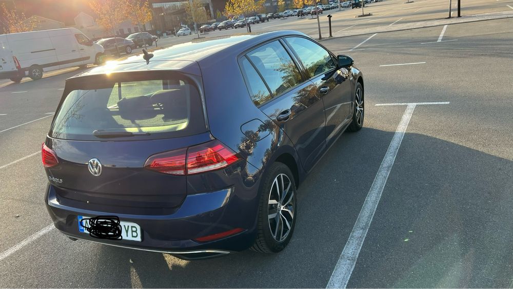 Volkswagen e golf