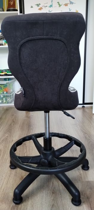 Krzesło do biurka dla dziecka Entelo r.3