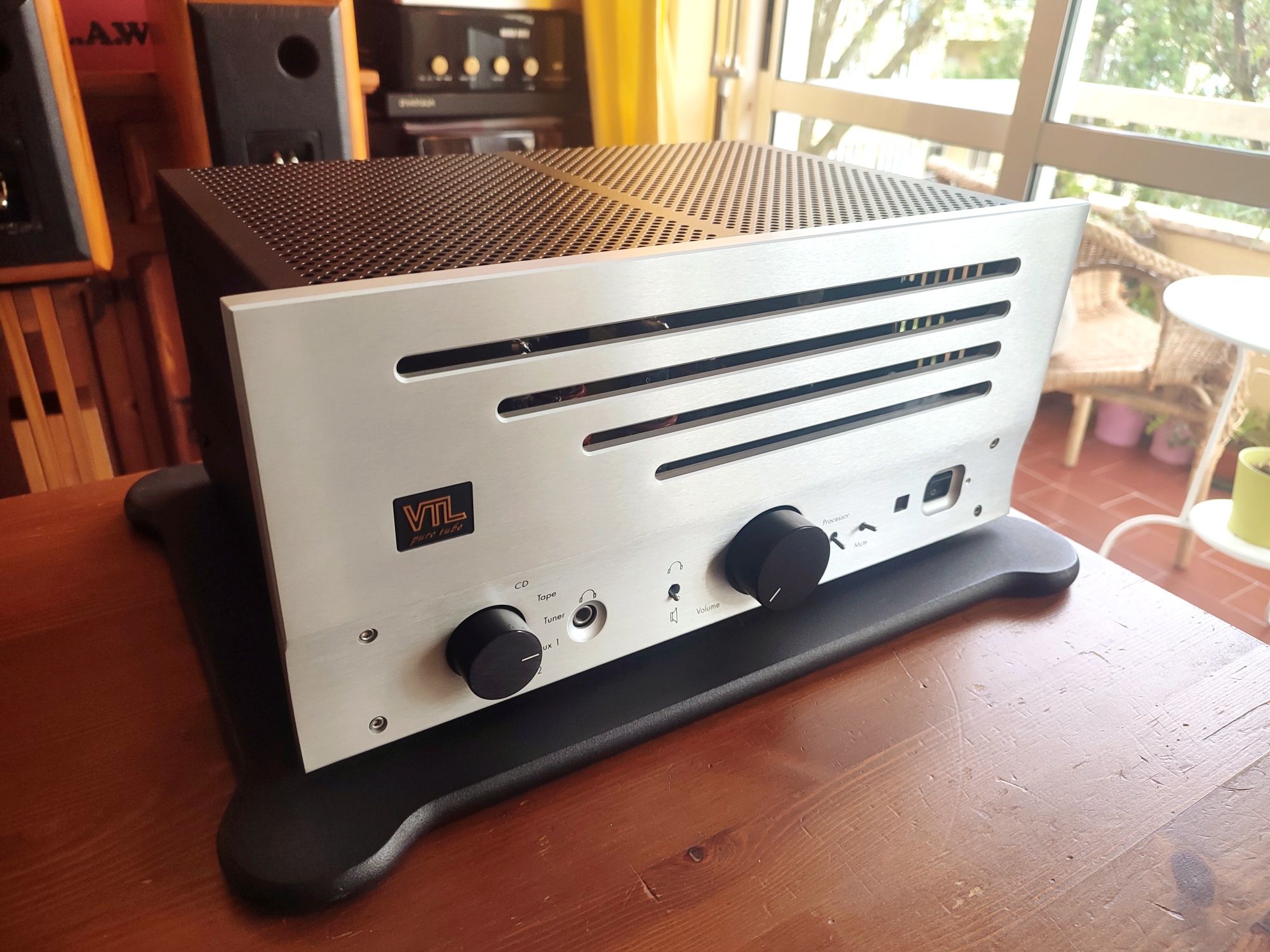 VTL IT-85 Amplificador Hi-Fi Válvulas Mullard C/Novo!