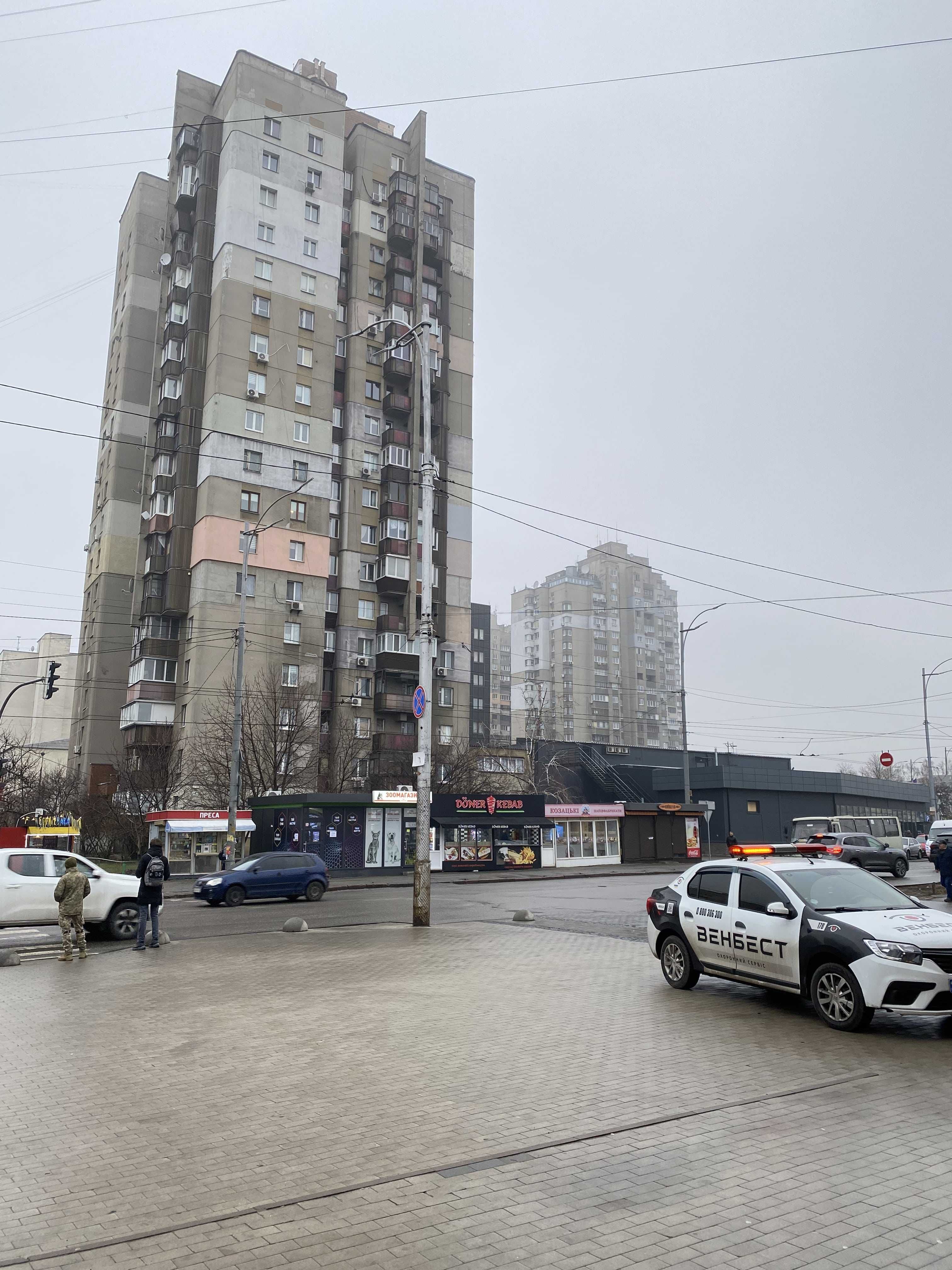 Без % Видова квартира  з ремонтом, 580 $ м2 біля метро Святошин