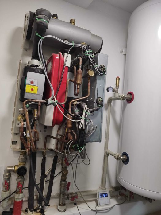 Опалення, теплові насоси, VRF системи котедж, клініка, фабрика, бізнес