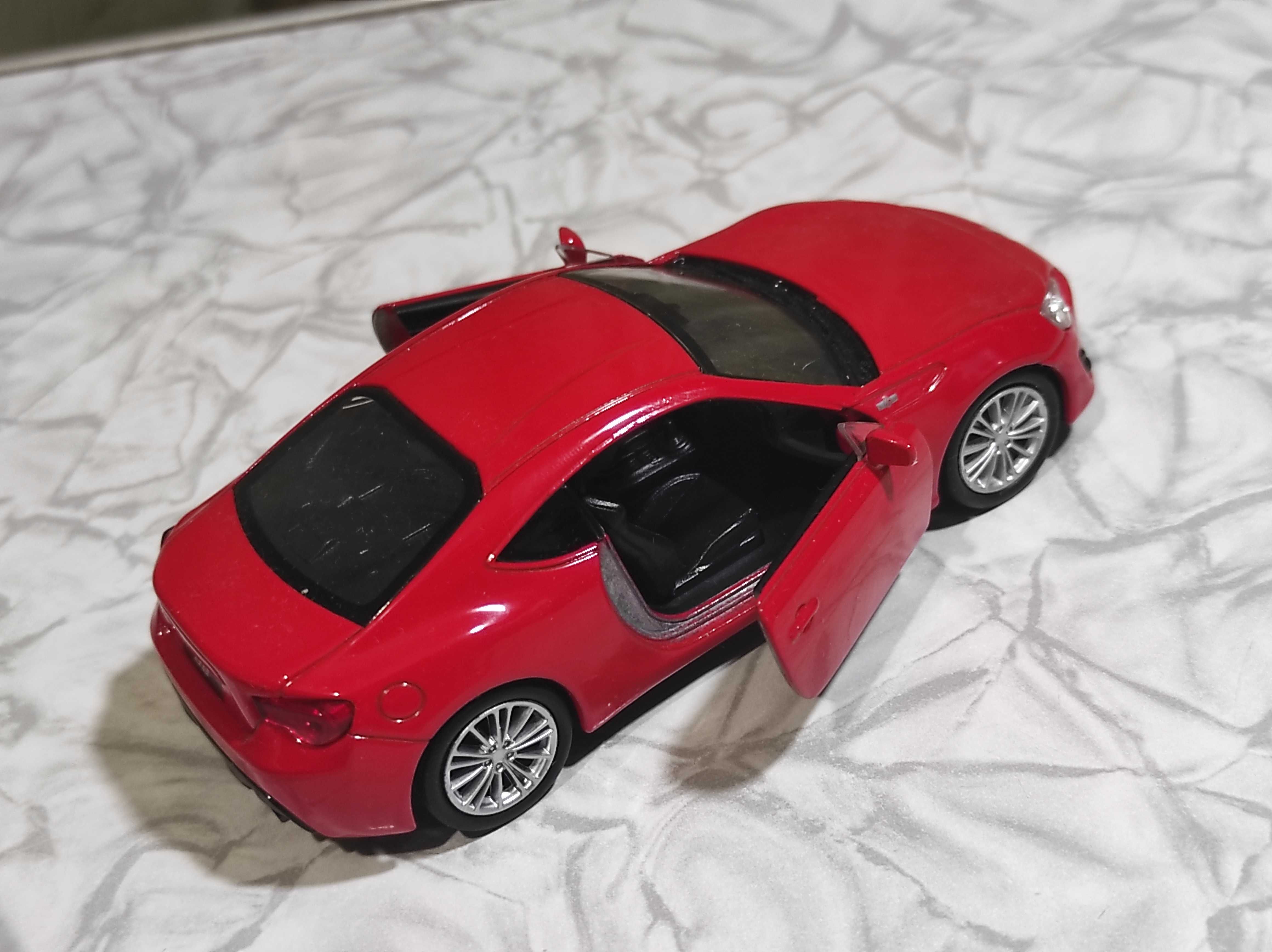 Toyota GT-86, Subaru BRZ, Scion FR-S Welly 1/36 Нова колекційна модель