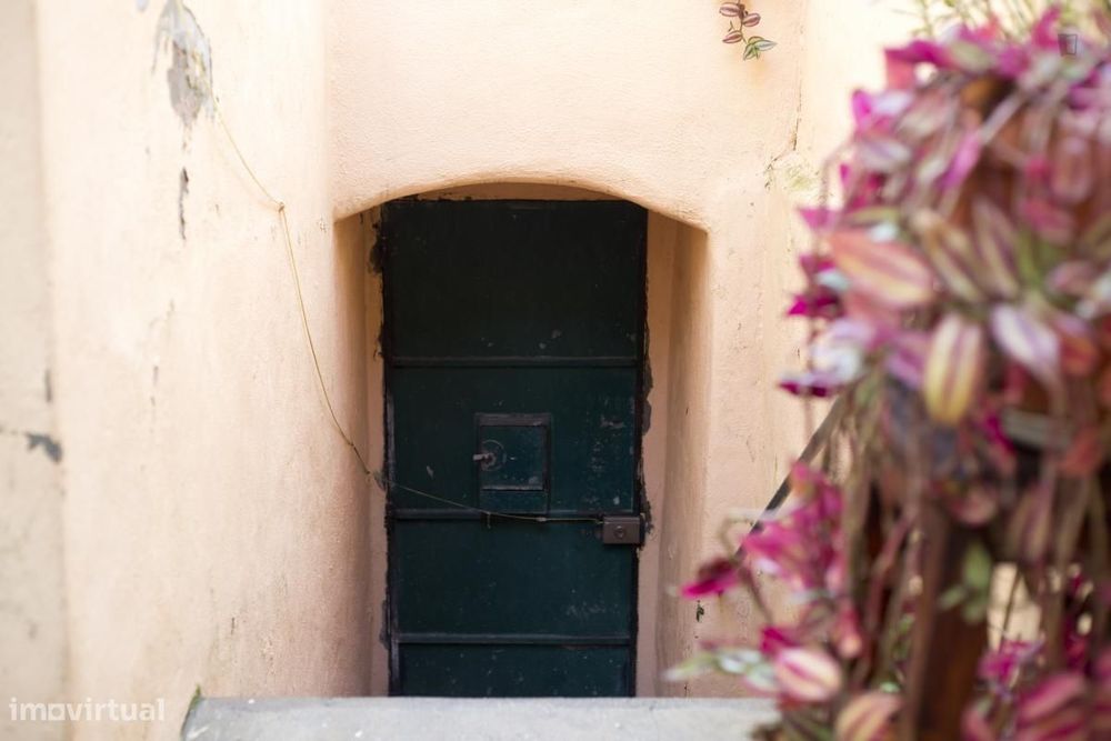 Quarto - localizado em Parque das Nações Lisbon