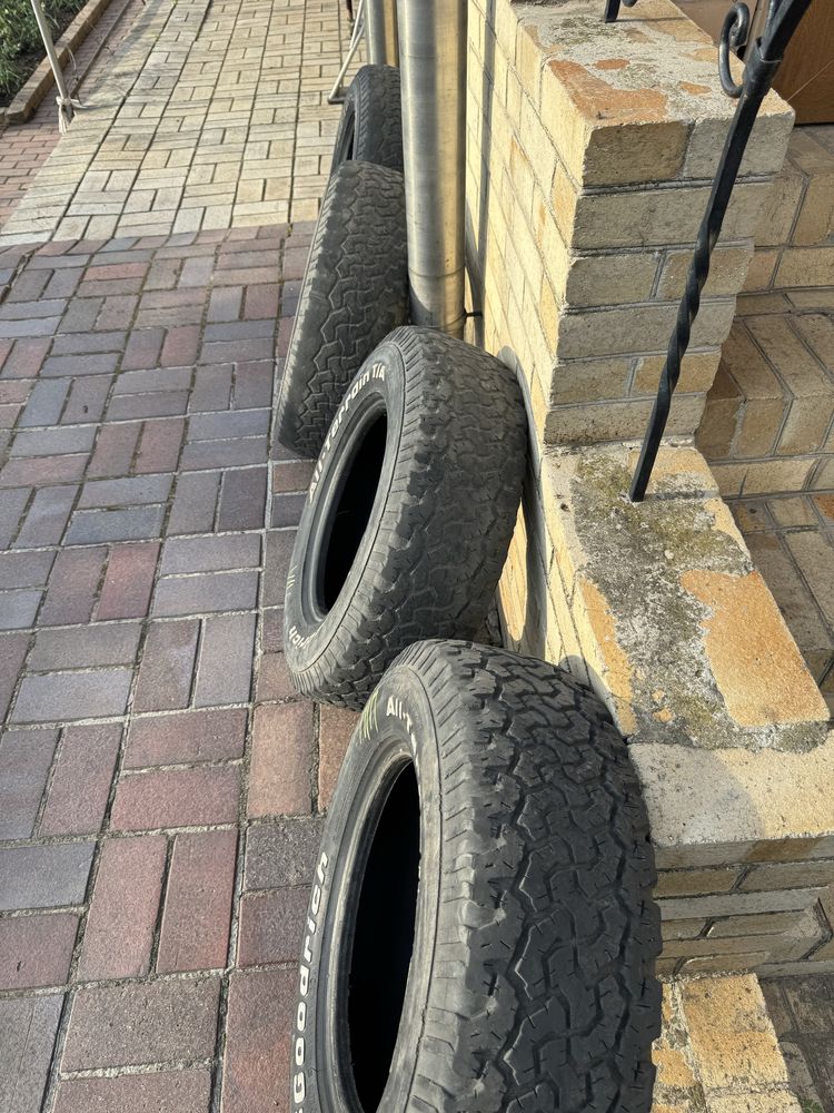 BFGoodrich 225/75 R16