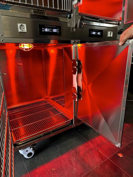 Klatki weterynaryjne cztery komory, tlenoterapia, podgrzewane, stal