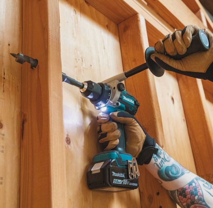 Набір безщіткових шуруповертів MAKITA XT288T 18V LXT