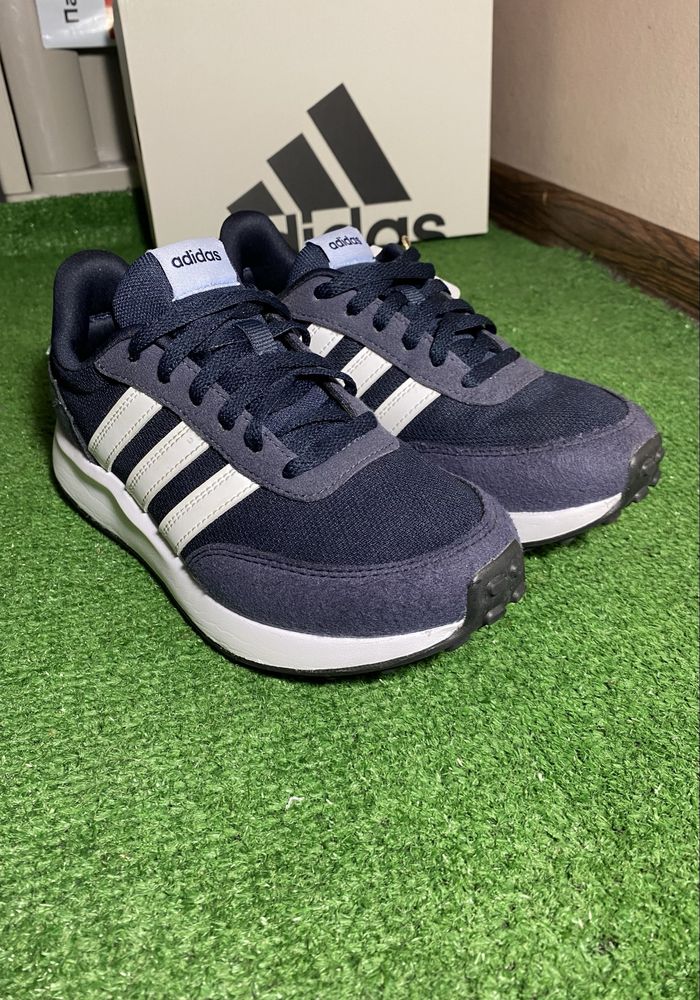 Кросівки adidas дитячі