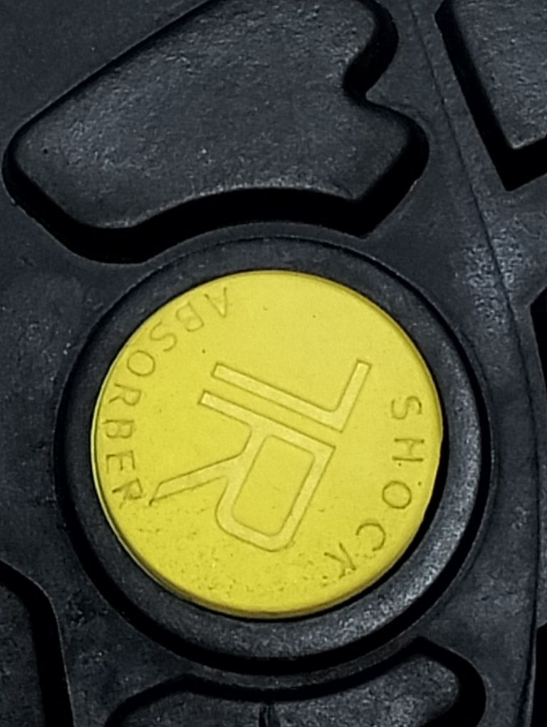 Продам обувь для сварщика.