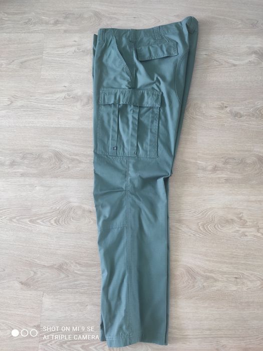 Тактичні штани зелені