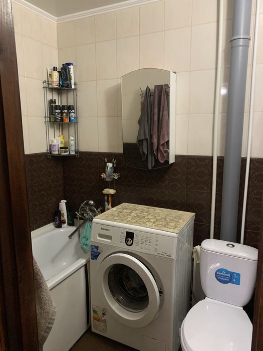 44кв-л Перша лінія! 3кім.кв. Вся з Ремонтом на 2 поверсі! 16 лікарня