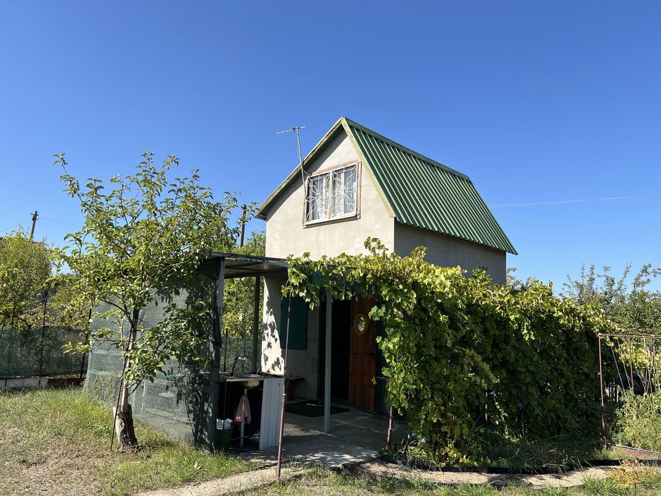 Дача в районі зарічного Вагоннік