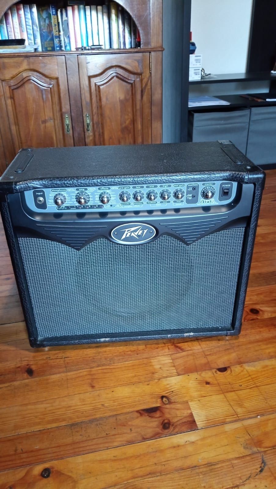 Amplificador Peavey Vypyr 30