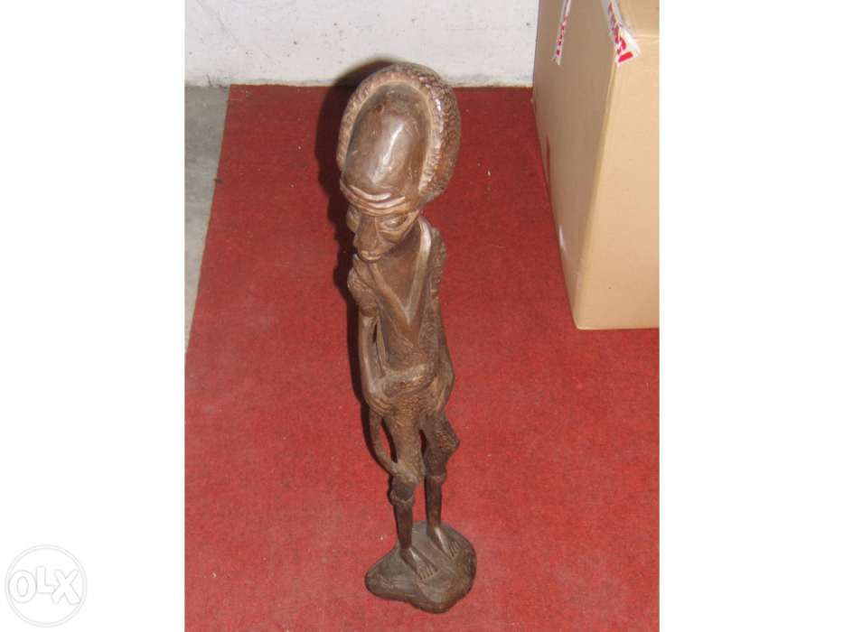 Escultura indigena africana