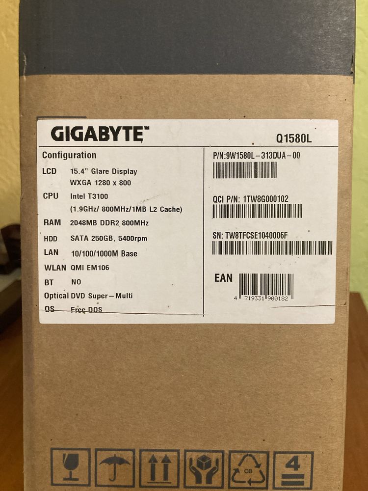 Ноутбук GigaByte