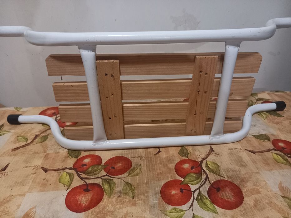 Продам.Сидушка на ванну