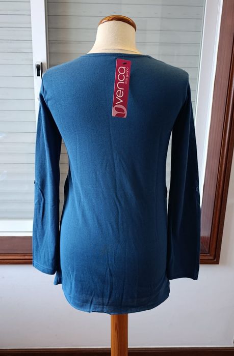 Conjunto de malha, Venca - Novo

- Em preto e em azul
- Tamanho: M

Os