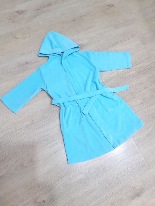 Szlafrok r. 104/110 kąpielowy basenowy