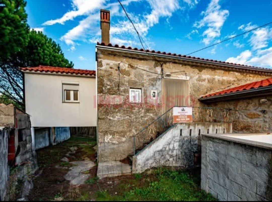 Casa granito habitavel otimo estado com opensapce