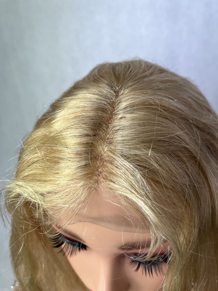 Peruka falowana włosy naturalne jasny blond