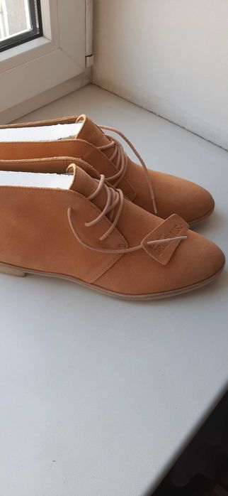 Ботинки Clarks Дезерты! Из Англии! Оригинал Новые размер 41-42
