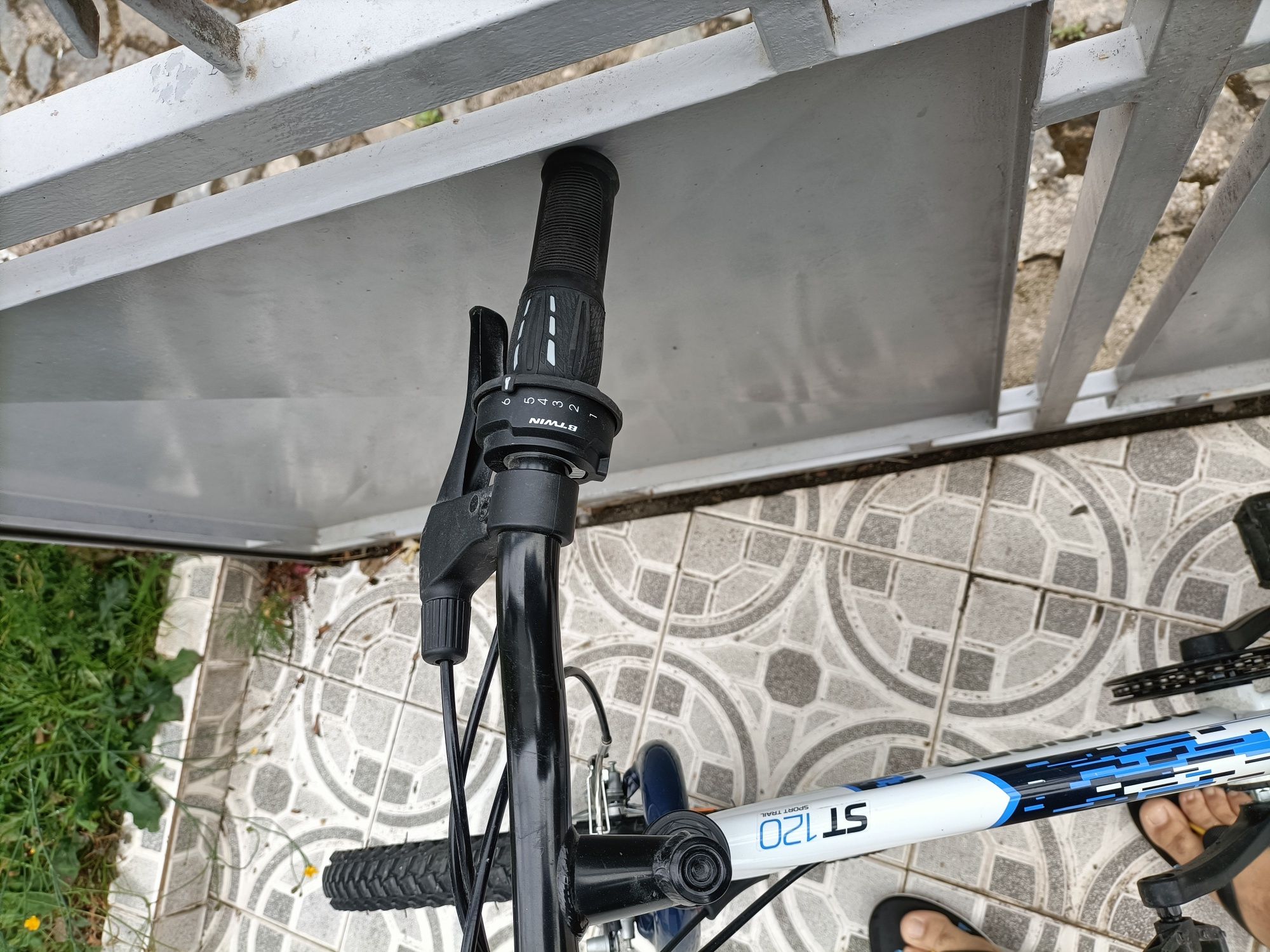 Bicicleta rockrider  criança