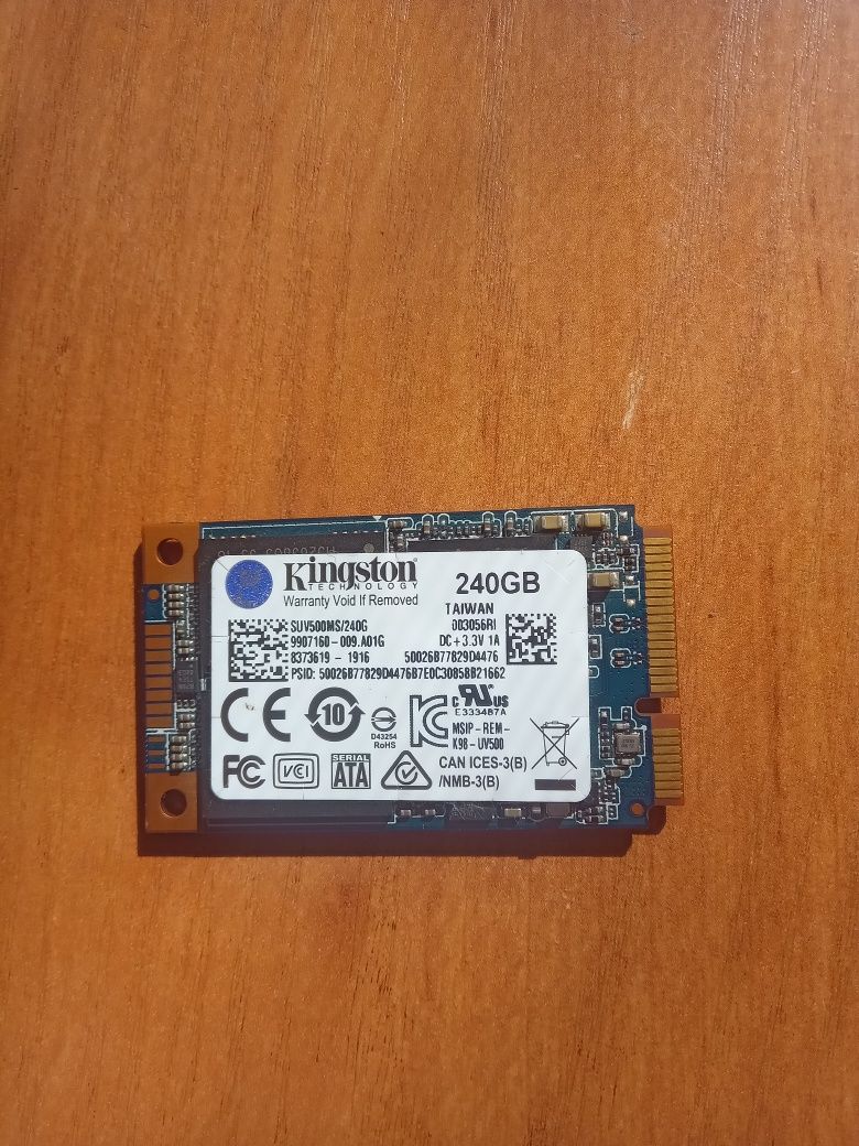 Продам ссд накопичувач диск 240Gb