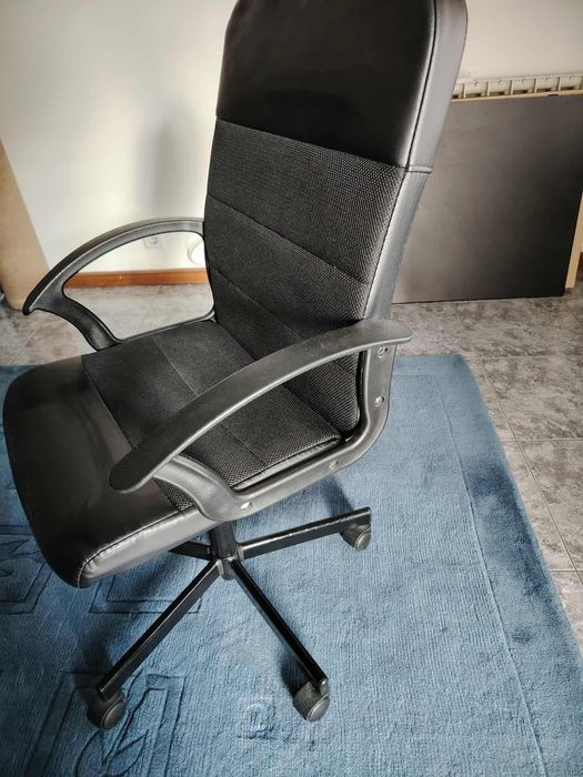 Cadeira de secretária