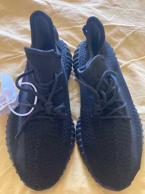 кроссовки Adidas Easy Boost  на 42 размер