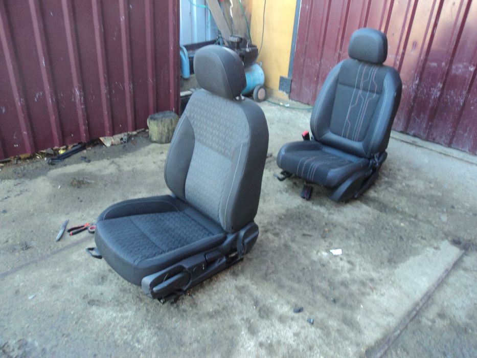 Мерседес Audi  Шкода VW БМВ опель рено водійські сидіння сеат ваз
