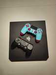 Konsola PlayStation 4 PRO 1 TB