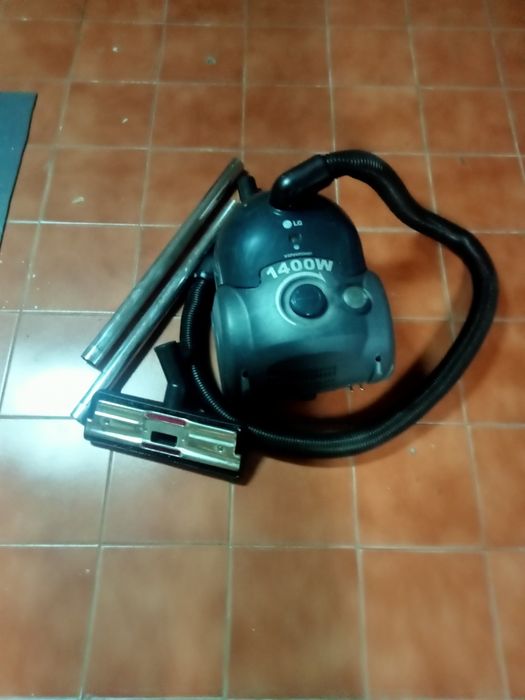 Aspirador LG 1400wts