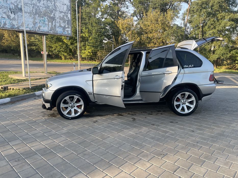 Продам bmw x5 e53