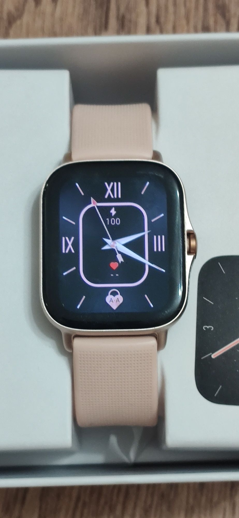 Продам Amazfit GTS2