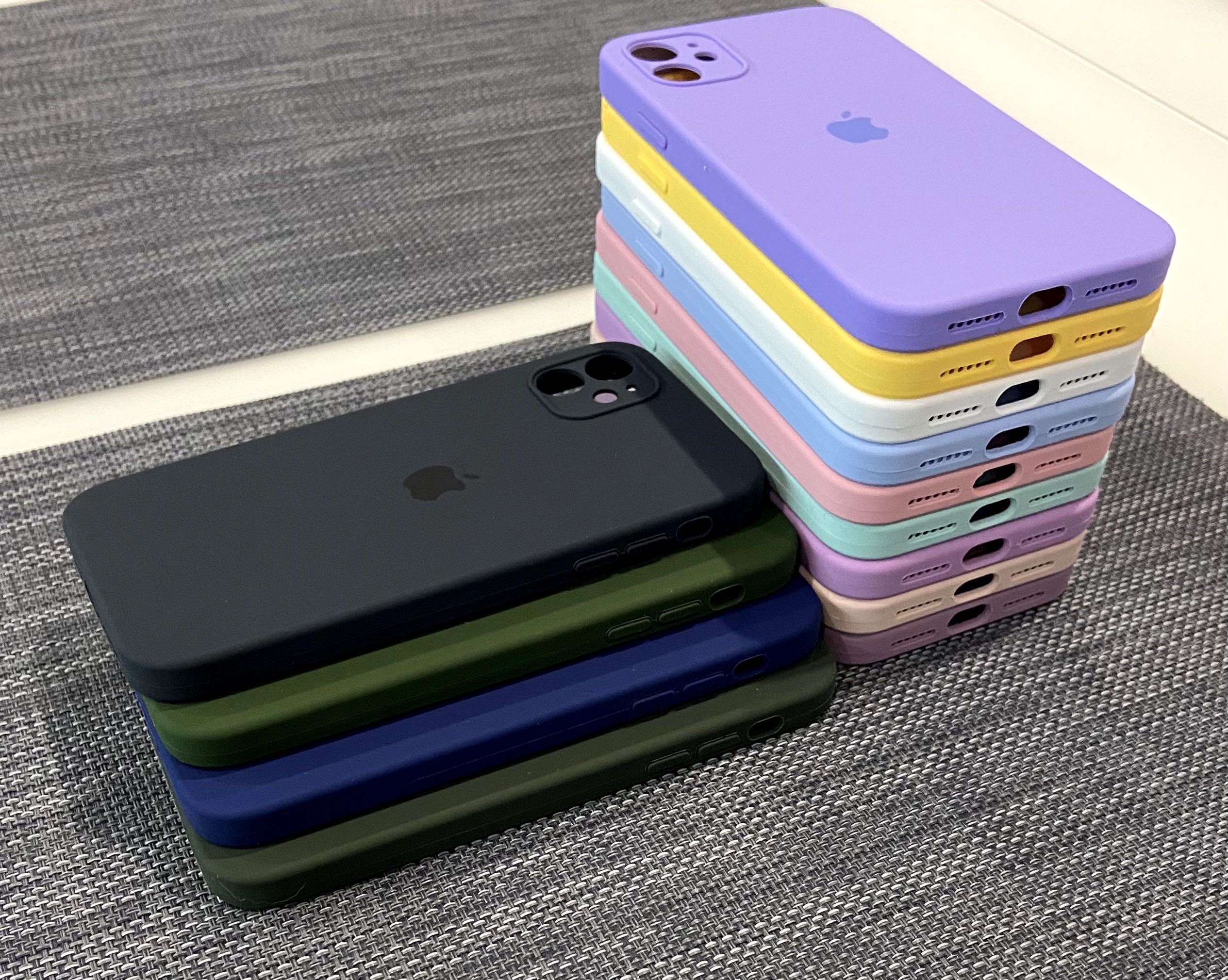 Чехол на iPhone 11 и др модели айфон Soft-Touch силиконовый квадратний