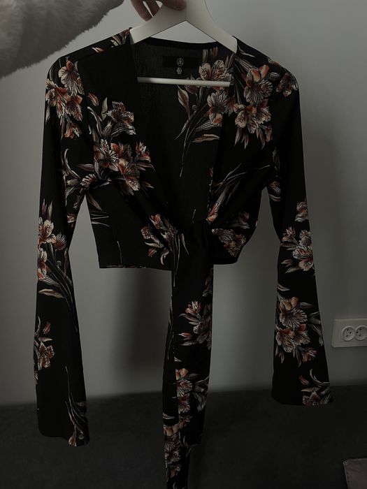 Накидка з квітковим розписом