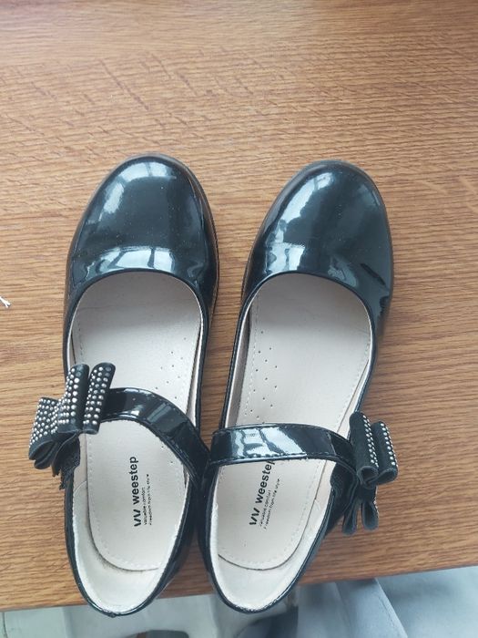 Туфли лакові 32р.