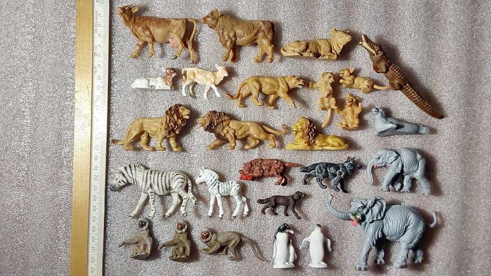 Фигурки животных Plaho (ГДР). 215 шт.