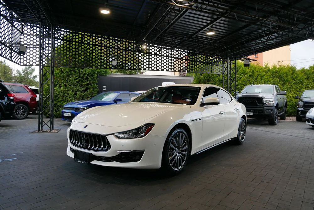 Maserati Ghibli 3.0 430KM 38tys.km/Radar/Cam360/Wentylacja/HarmanKardon/LED/RadicaWood