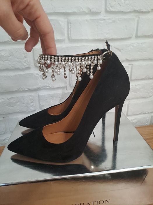 Zamszowe szpilki Kazar Abril-12