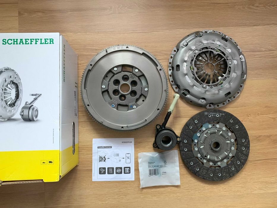 Комплект зчеплення LUK 600037100 Octavia, Superb, Passat B7 B8 2,0 TDI