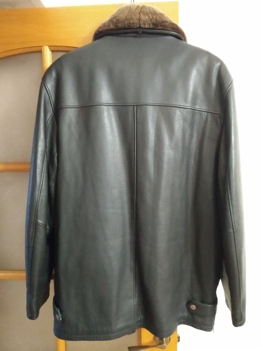 Куртка зимова чоловіча 52 розміру шкіряна