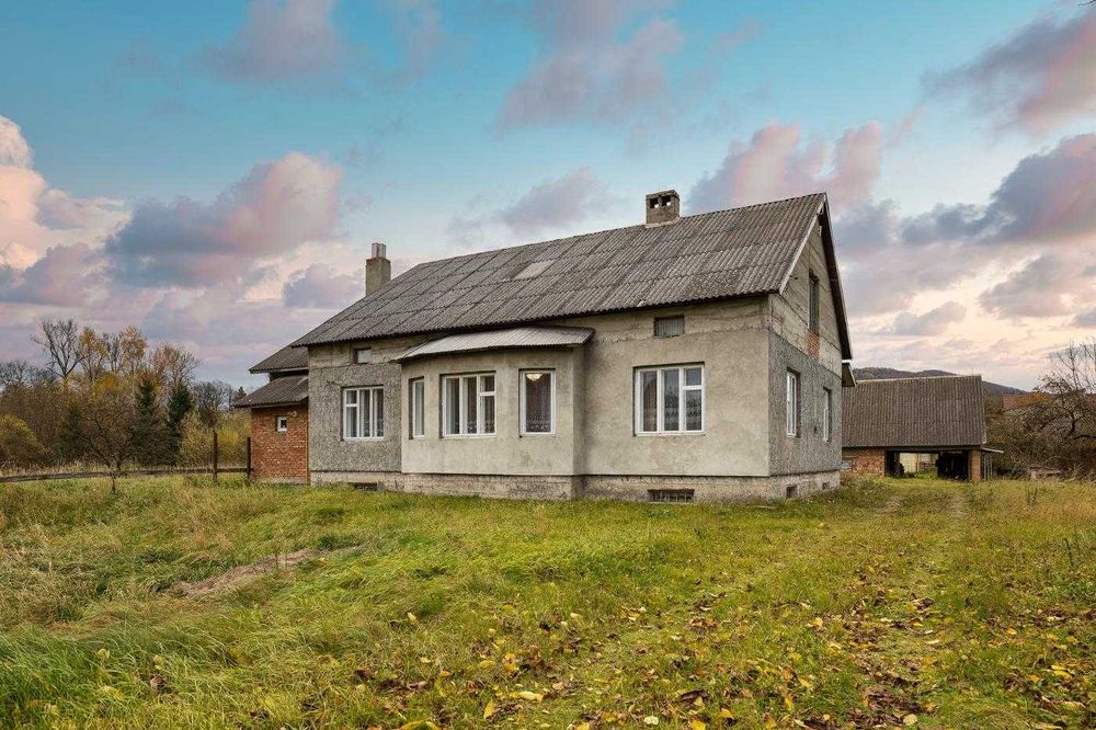 Будинок з ділянкою 82сот,поруч річка Дністер,гори,туризм,Самбір,с.Спас