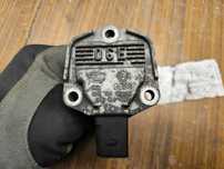 Czujnik 06E907660 Sensor Poziomu Stanu Oleju Silnika Audi A6 C6 A4 B7 VW Skoda Seat
