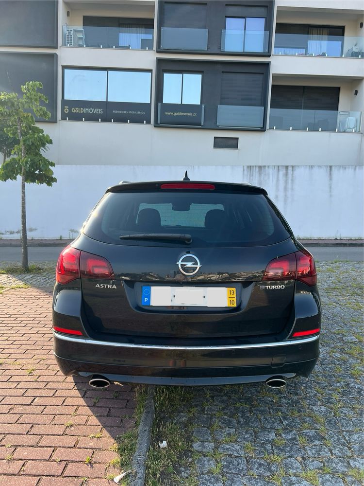 Opel Astra BiTurbo