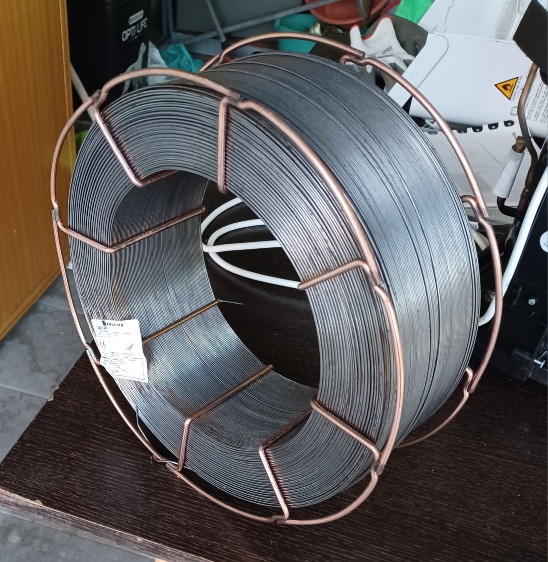 Rolo de fio para soldadura para aço ao carbono