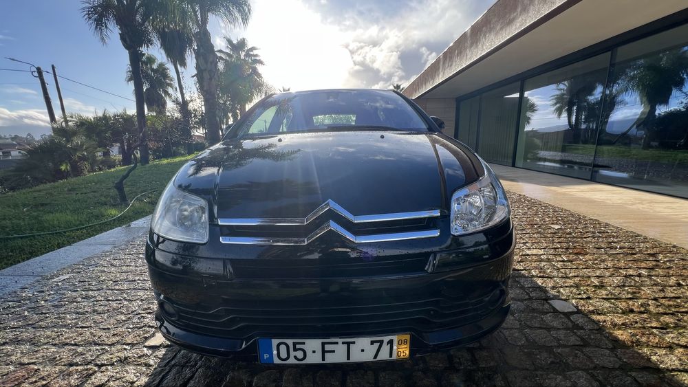 Citroën C4 1.2 Gasolina – 173.000 km – trato financiamento