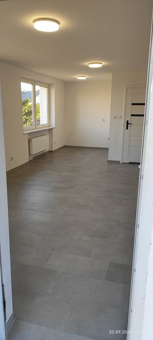 Lokal Usługowy - Biurowy  w Cieplewie Wynajmę