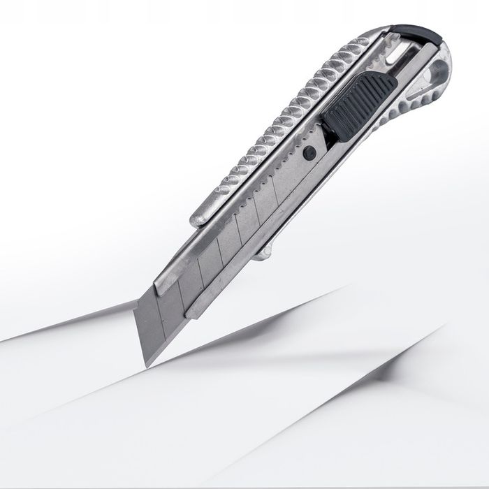 6x Nóż Metalowy Nożyk Tapeciak Wysuwany Z Ostrzami Ostrzem Łamanym Do