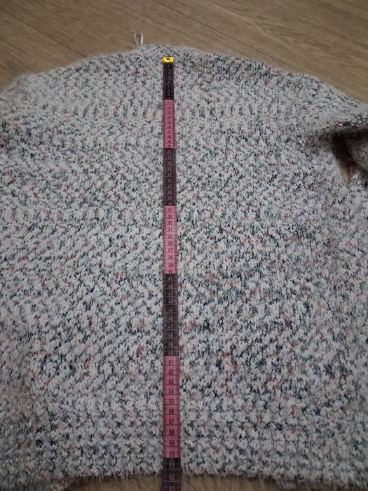 Кардиган на дівчинку розмір 140